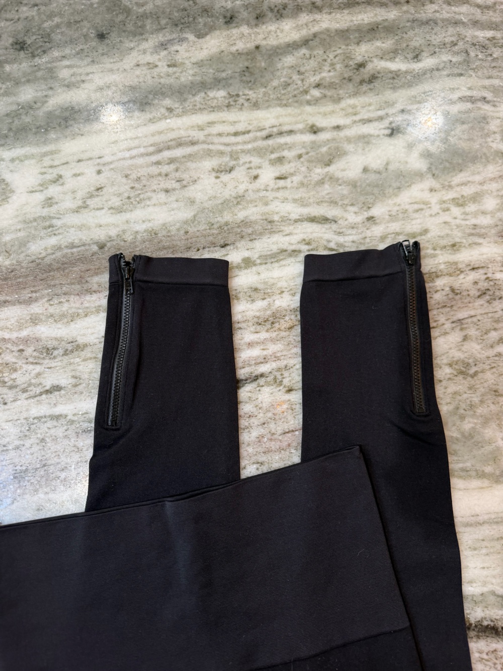 SPANX Black High-Rise Sculpting Leggings with Ankle Zips - Picture 5 of 5